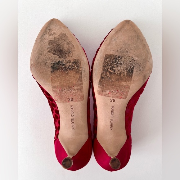 MANOLO BLAHNIK || Red Silk Polka Dot Hangisi Jewel Buckle Embellished Pumps 36 - Picture 13 of 15